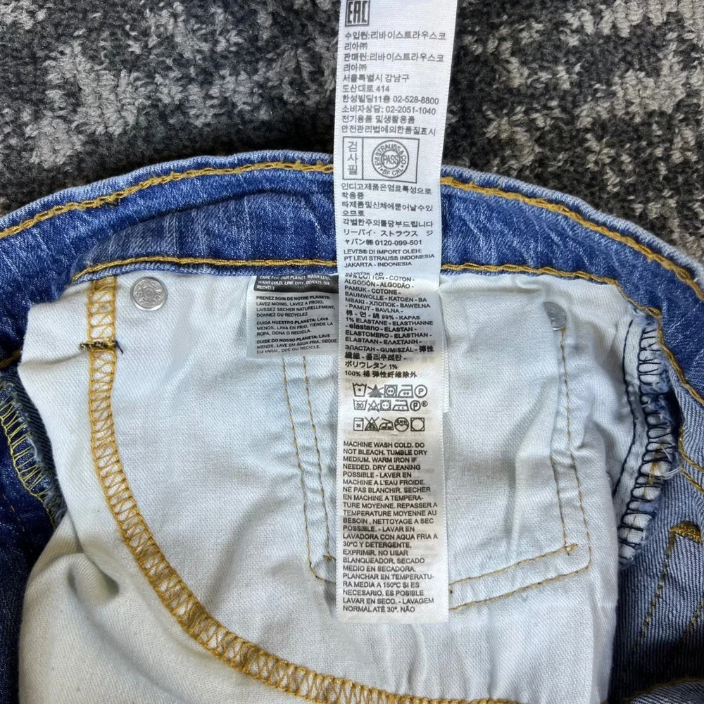 Levis levi 527